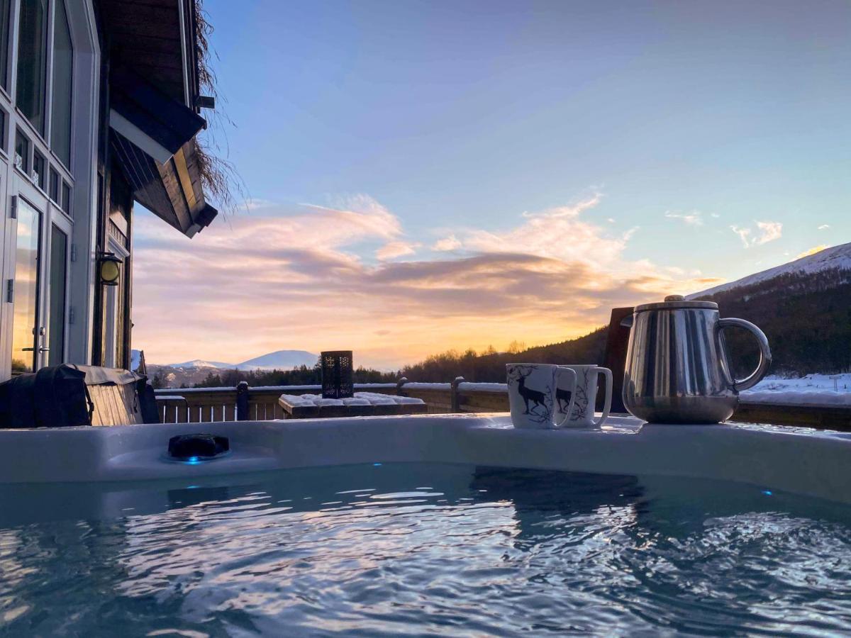 Lemonsjoen-Jotunheimen-Besseggen Villa Stuttgongfossen Luaran gambar